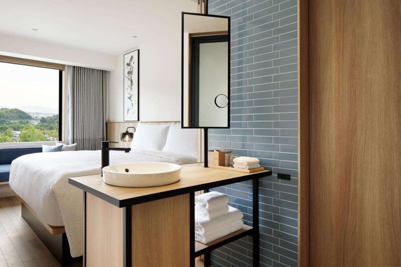 Отель Fairfield By Marriott Gifu Seiryu Satoyama Park Minokamo Экстерьер фото